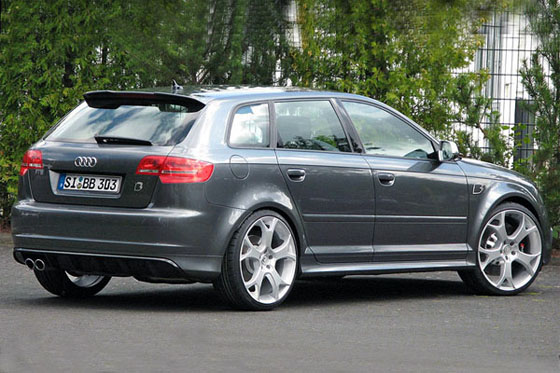 Audi RS3 в тюнинге B&B запрягли в 510 скакунов